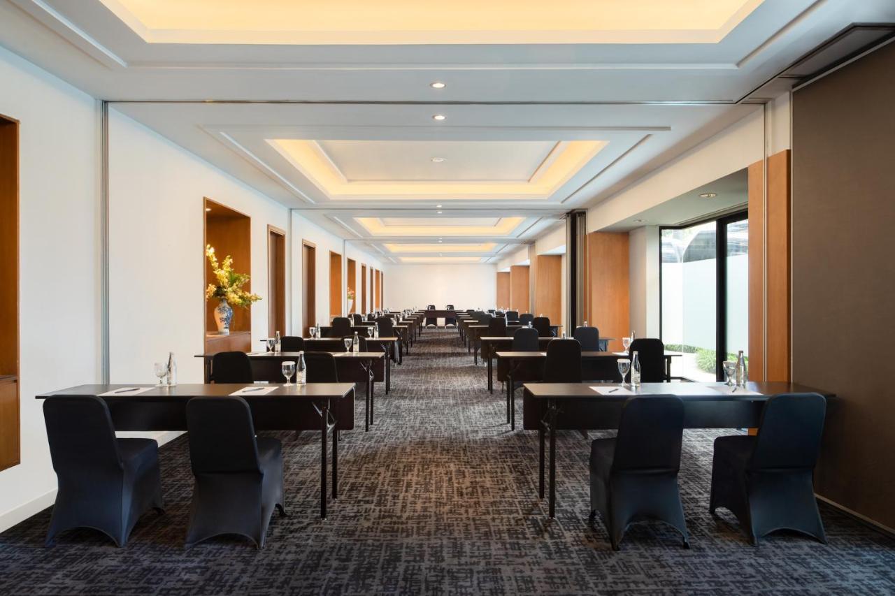 Oakwood Suites Kuningan Jakarta Exteriör bild