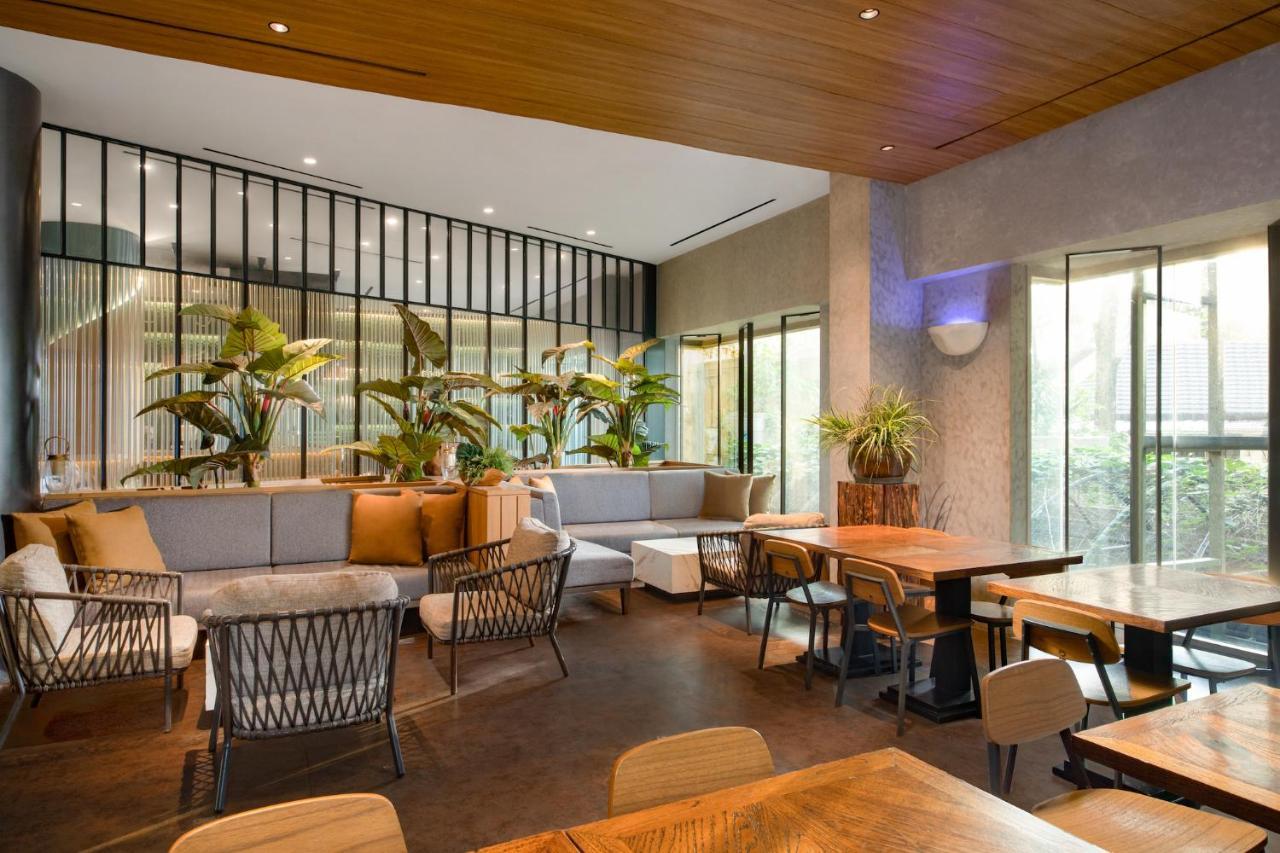 Oakwood Suites Kuningan Jakarta Exteriör bild