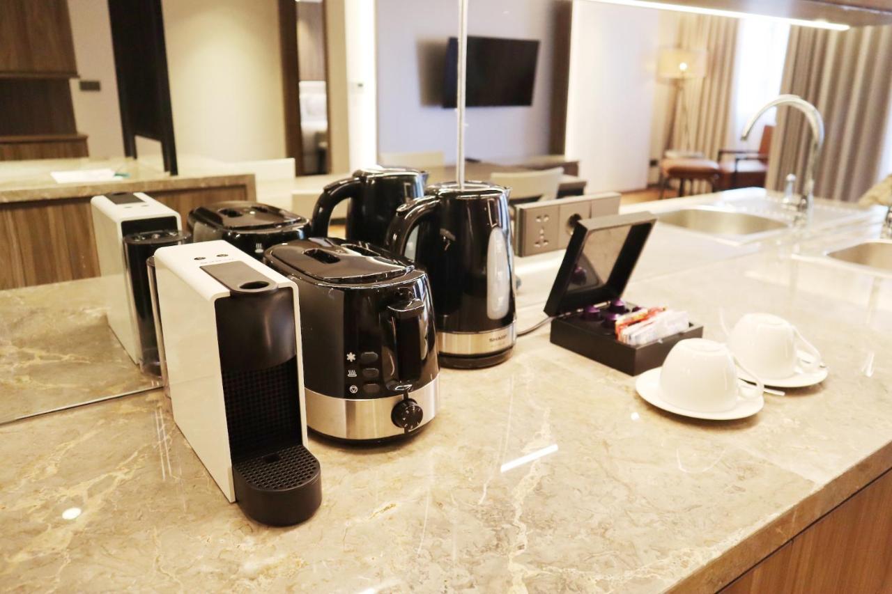 Oakwood Suites Kuningan Jakarta Exteriör bild