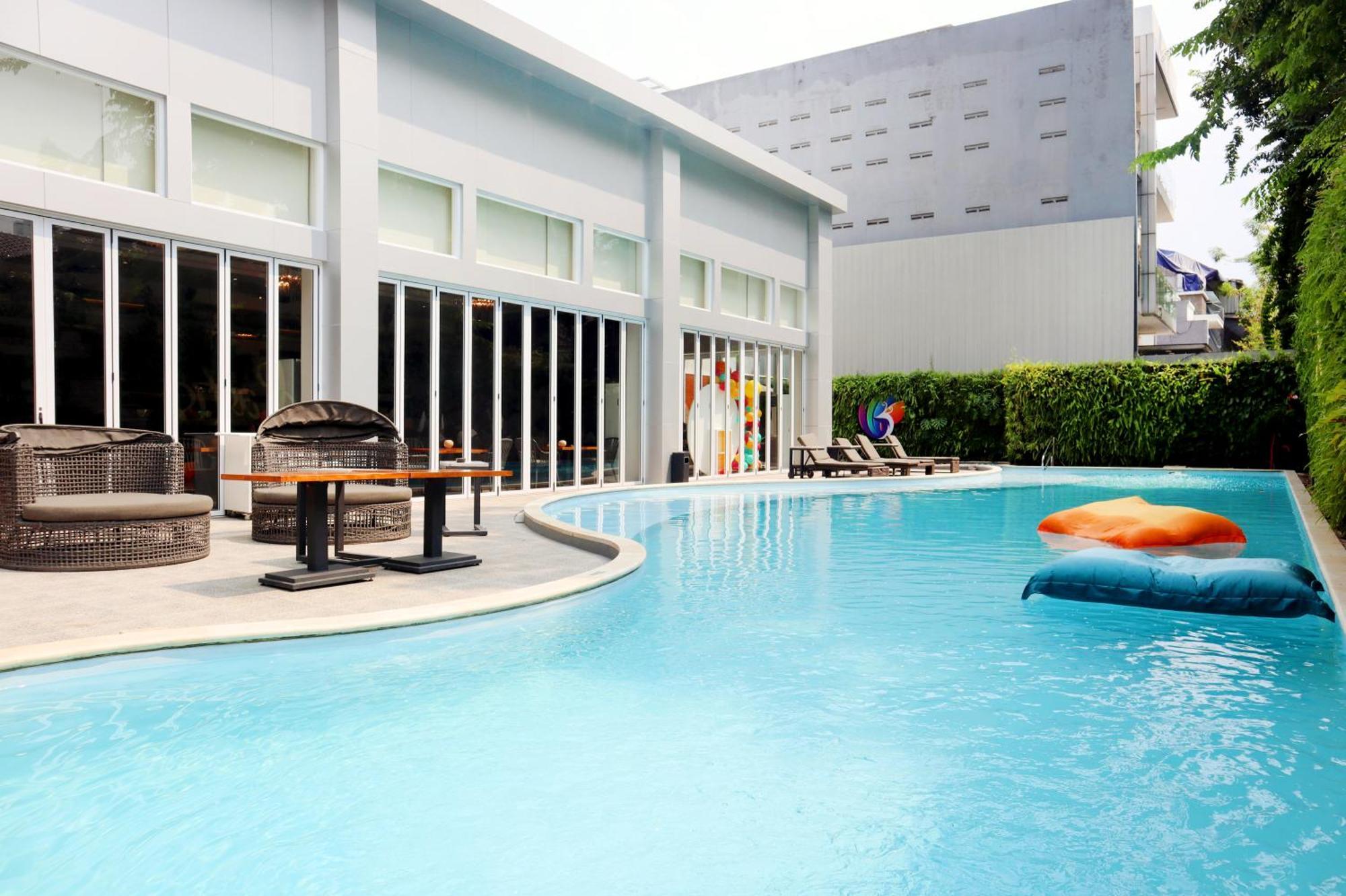 Oakwood Suites Kuningan Jakarta Exteriör bild